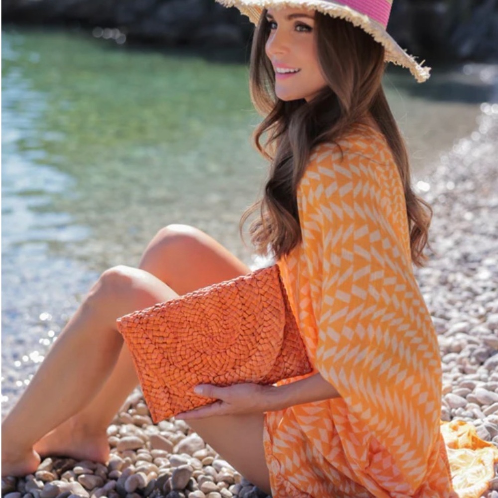 Shiraleah Simonetta envelope clutch